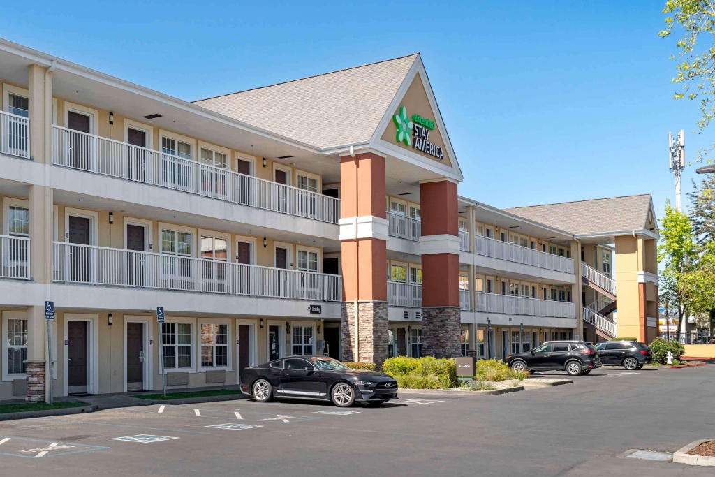 Extended Stay America Hotel Front